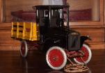 Buddy L Trucks Identification Guide, Buying Buddy L Trucks,  Buddy L Trucks Price Guide Buddy L Truck Value Appraisals Keystone Toys Price Guide, Buddy L Baggage truck accessories, Keystone Toys Identification Guide, buddy l baggage truck value,  Free Toy Appraisals
