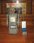 www.buddylmuseum, buying radicon robots, radicon bus, radicon boats, radicon oldsmobile, buying all japan tin toy cars, trucks and spce ships